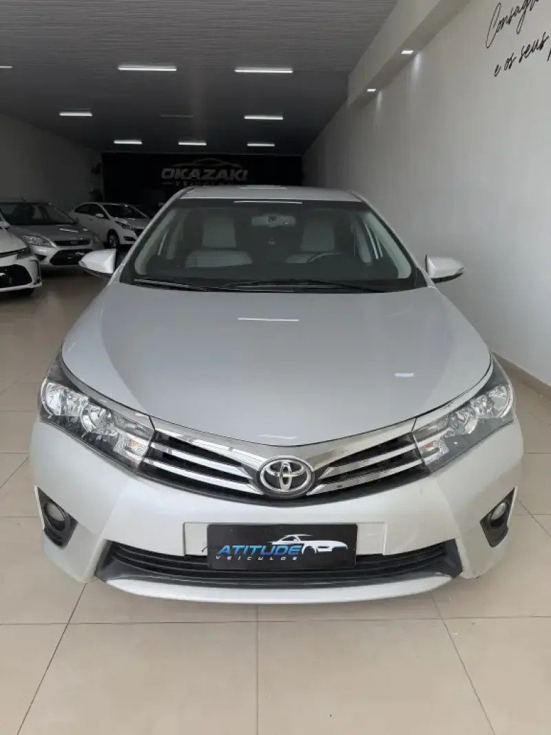 Corolla - Foto