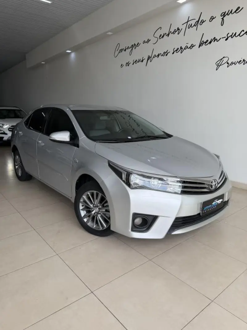 Corolla - Foto