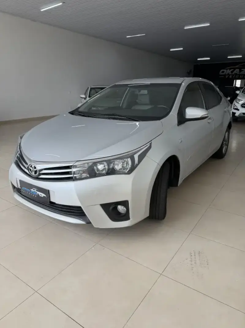Corolla - Foto