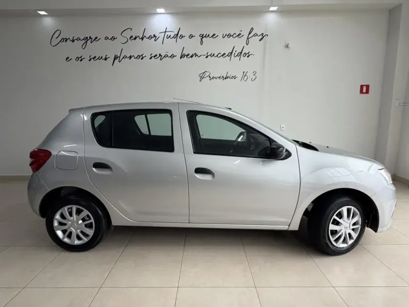Sandero - Foto